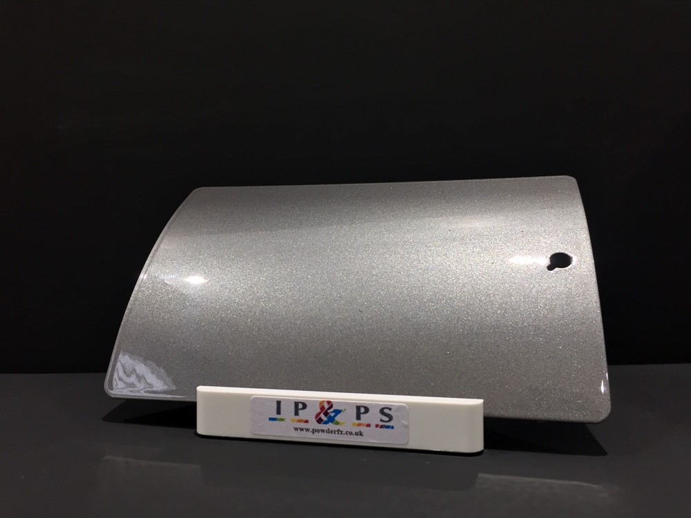 Porsche Platinum Silver - Image 3